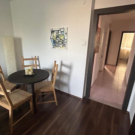 Apartman Rose Dunajska Streda Luaran gambar